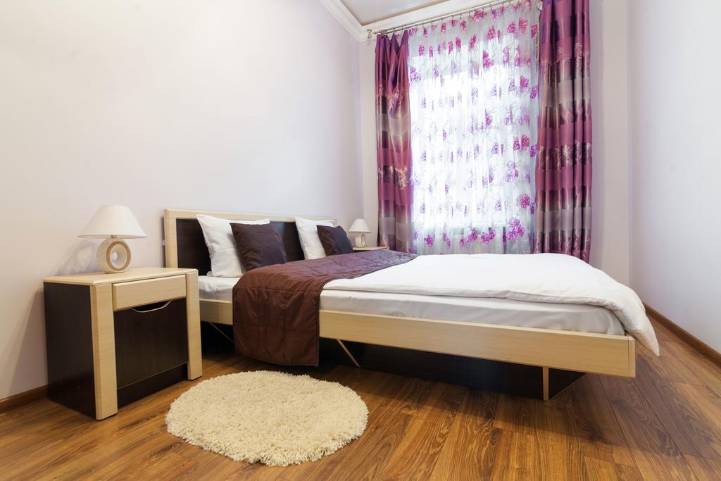 Near Opera Apartment Львов Экстерьер фото